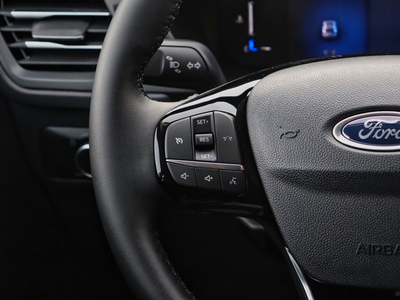 2026 Ford Escape Active| AWD | 1.5L | HTD STR WHL | BLIS | LED