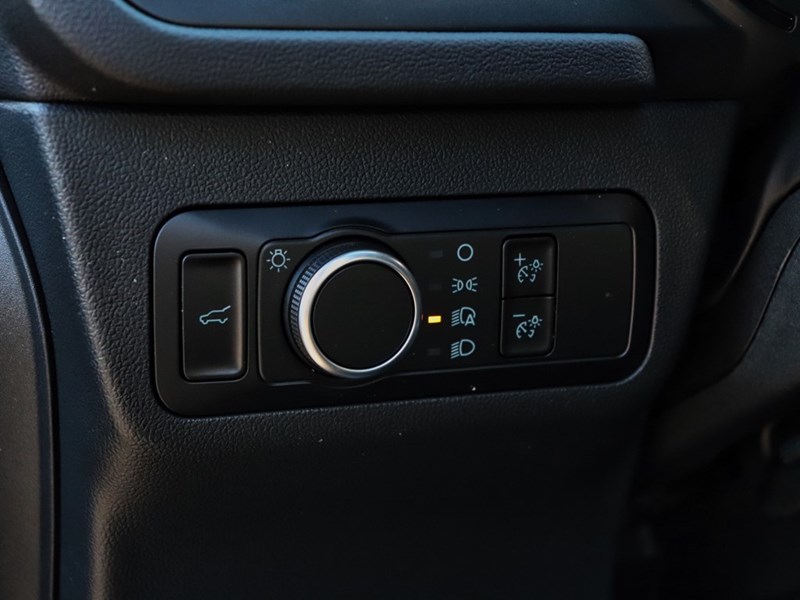 2026 Ford Escape ST-Line | AWD | 1.5L | HTD STR WHL | BLIS | LED