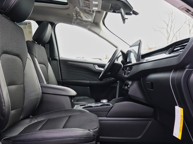 2026 Ford Escape PHEV | PLUG-IN HYRBID | ADPTV CRUISE | ROOF | BLIS