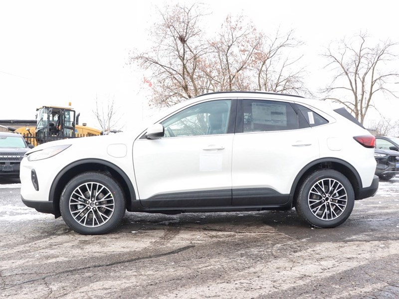 2026 Ford Escape PHEV | PLUG-IN HYRBID | ADPTV CRUISE | ROOF | BLIS