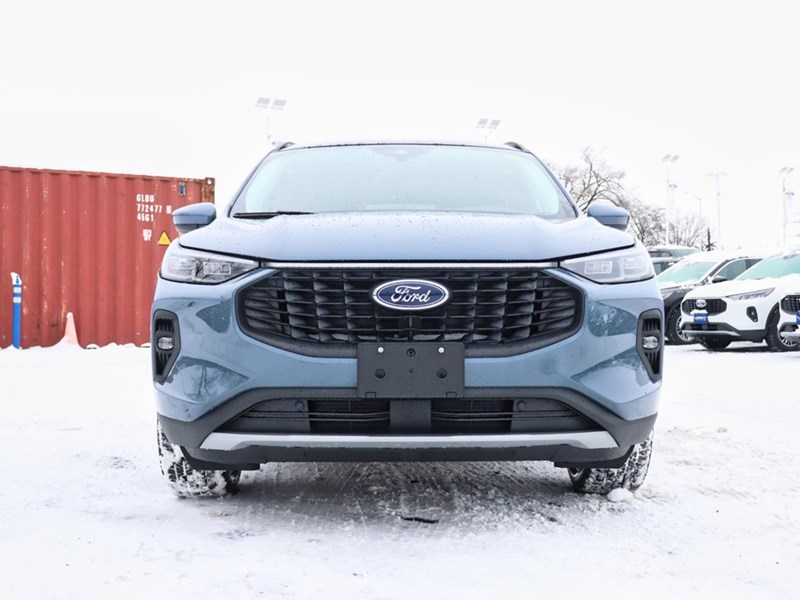 2026 Ford Escape Platinum | AWD | 2.0L | ROOF | TOW | ADP CRU | 19s