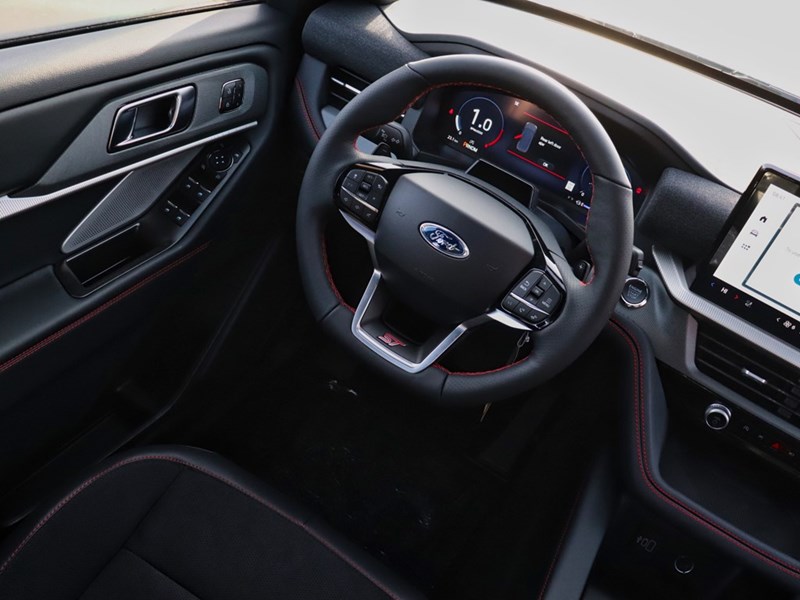 2026 Ford Explorer ST | 4WD | ROOF | 360 | ADPTV CRUISE | B&O | 21s