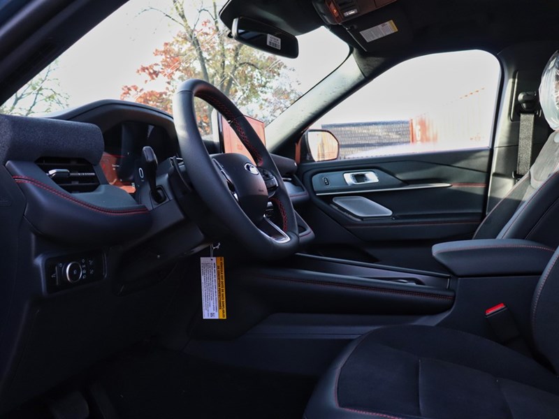 2026 Ford Explorer ST | 4WD | ROOF | 360 | ADPTV CRUISE | B&O | 21s