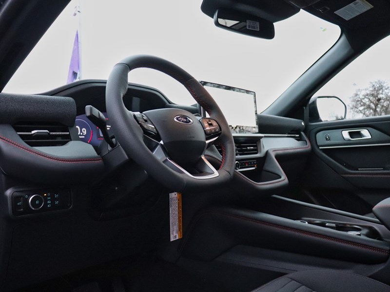 2026 Ford Explorer ST-Line | 4WD | ROOF | PREM PKG | ST-LN STREET PK