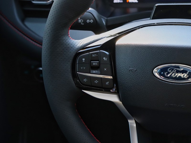 2026 Ford Explorer ST-Line | 4WD | ROOF | PREM PKG | STREET PK | 21s