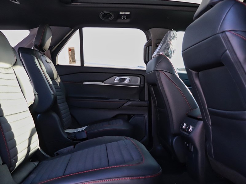 2026 Ford Explorer ST-Line | 4WD | ROOF | PREM PKG | STREET PK | 21s