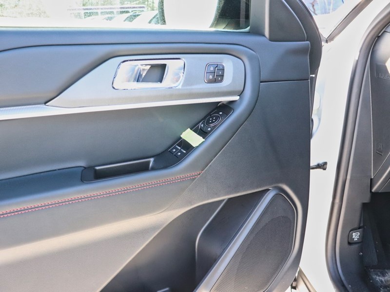 2026 Ford Explorer ST-Line | 4WD | ROOF | PREM PKG | STREET PK | 21s