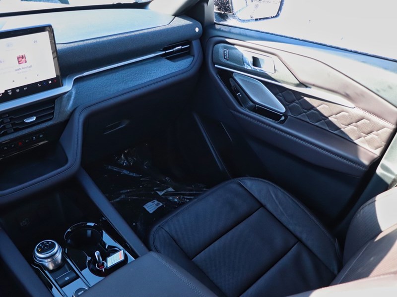 2026 Ford Explorer Platinum | 4WD | LUX LEATHER PKG | LOADED | 21s