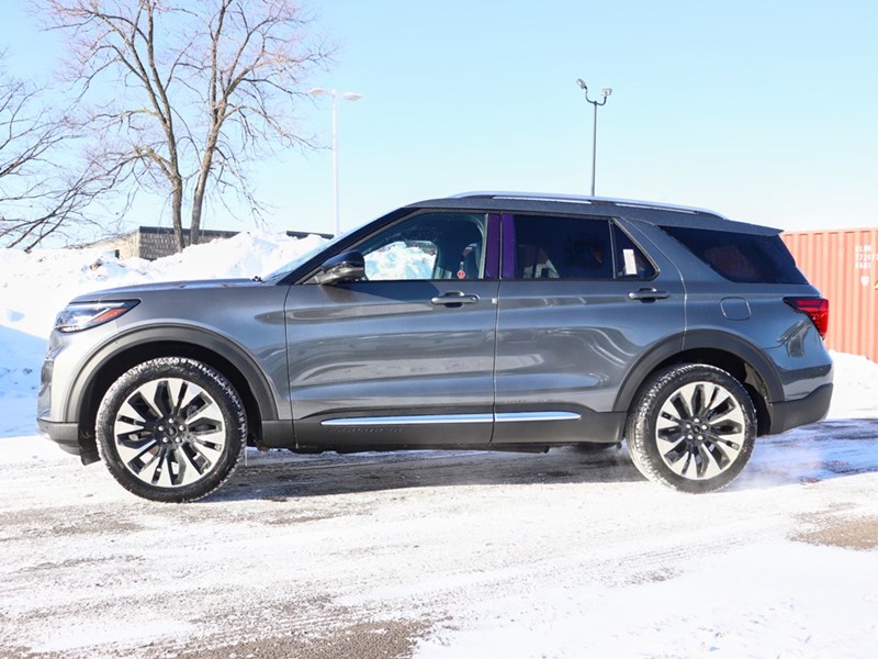 2026 Ford Explorer Platinum | 4WD | LUX LEATHER PKG | LOADED | 21s