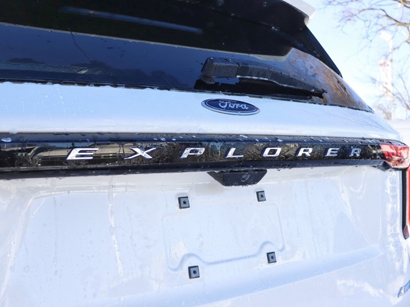 2026 Ford Explorer Active | 4WD | ACTV COMF | ROOF | PREM 20s