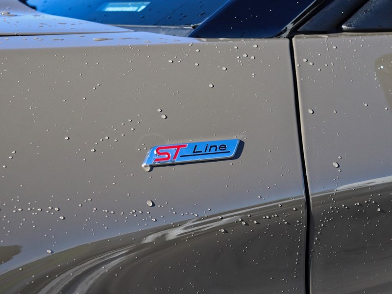 2026 Ford Explorer ST-Line | 4WD| ROOF | PREM PKG | STREET PK | BLU C