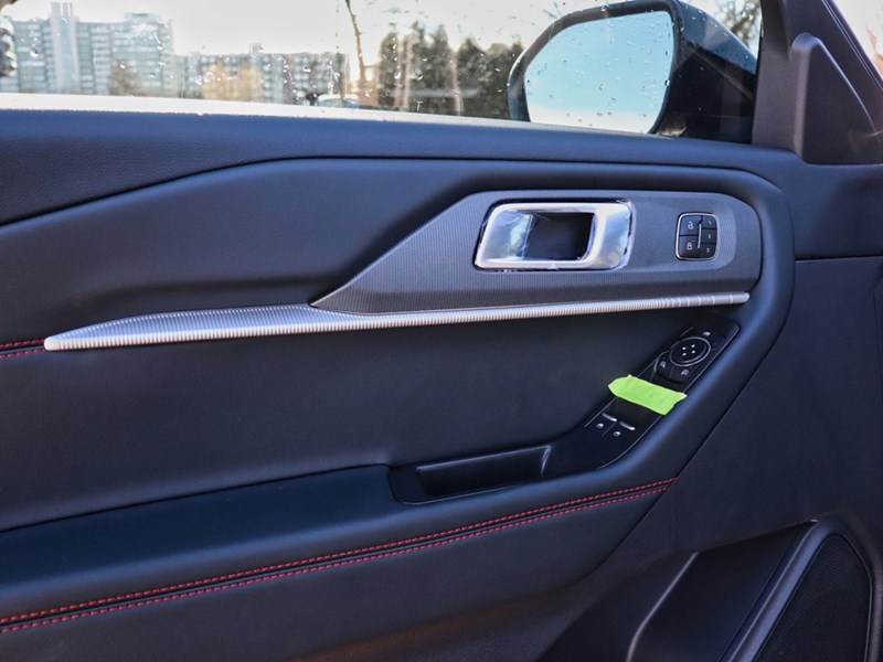 2026 Ford Explorer ST-Line | 4WD| ROOF | PREM PKG | STREET PK | BLU C