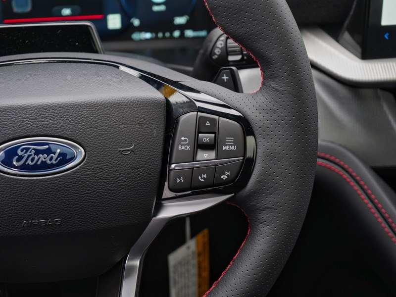 2026 Ford Explorer ST | 4WD | 3.0L | ROOF | TOW | 360 | HTD STR WHL