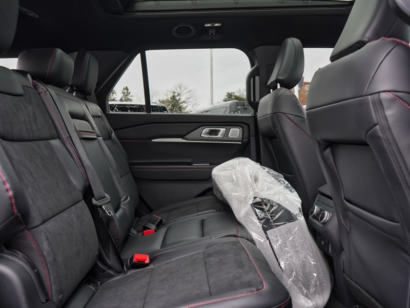 2026 Ford Explorer ST | 4WD | 3.0L | ROOF | TOW | 360 | HTD STR WHL