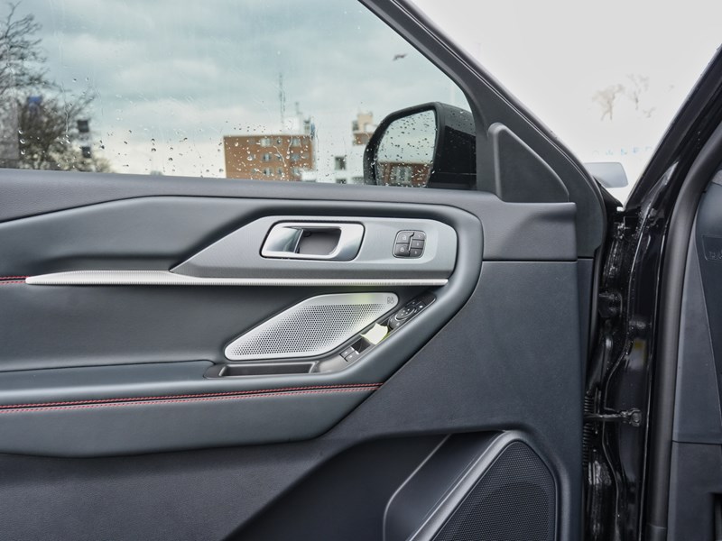 2026 Ford Explorer ST | 4WD | 3.0L | ROOF | TOW | 360 | HTD STR WHL