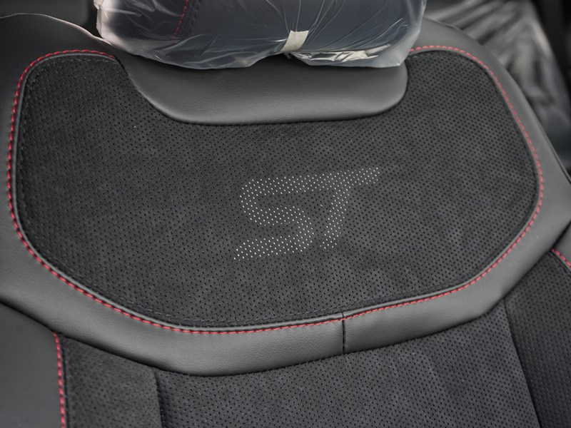 2026 Ford Explorer ST | 4WD | 3.0L | ROOF | TOW | 360 | HTD STR WHL