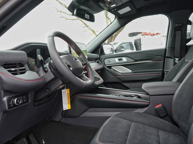 2026 Ford Explorer ST | 4WD | 3.0L | ROOF | TOW | 360 | HTD STR WHL