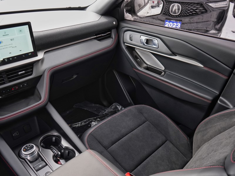 2026 Ford Explorer ST | 4WD | 3.0L | ROOF | TOW | 360 | HTD STR WHL