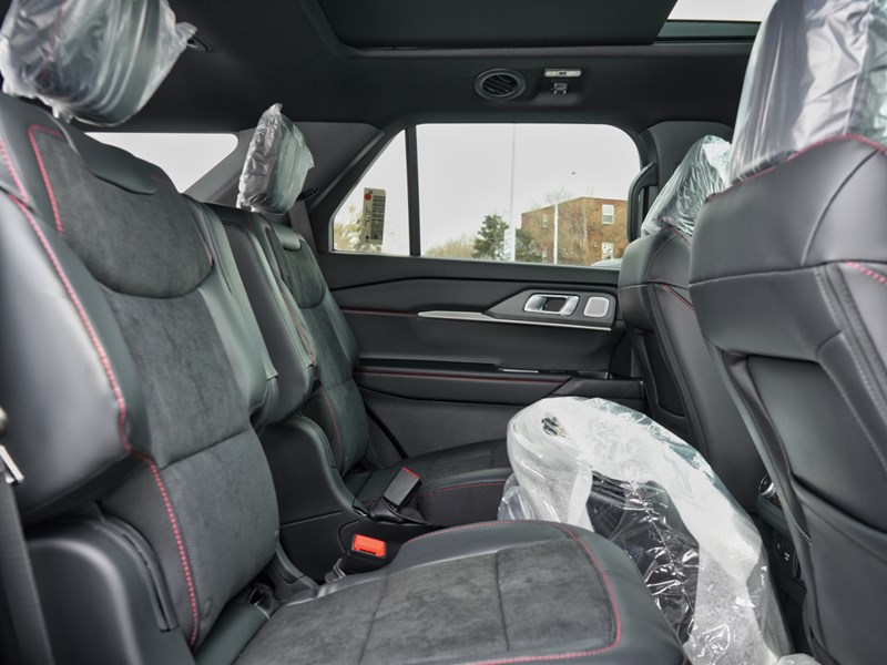 2026 Ford Explorer ST | 4WD | 3.0L | ROOF | TOW | 360 | HTD STR WHL