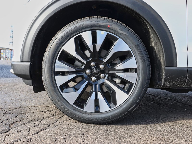 2026 Ford Explorer Platinum | 4WD | LUX LEATHER | PREM 21s