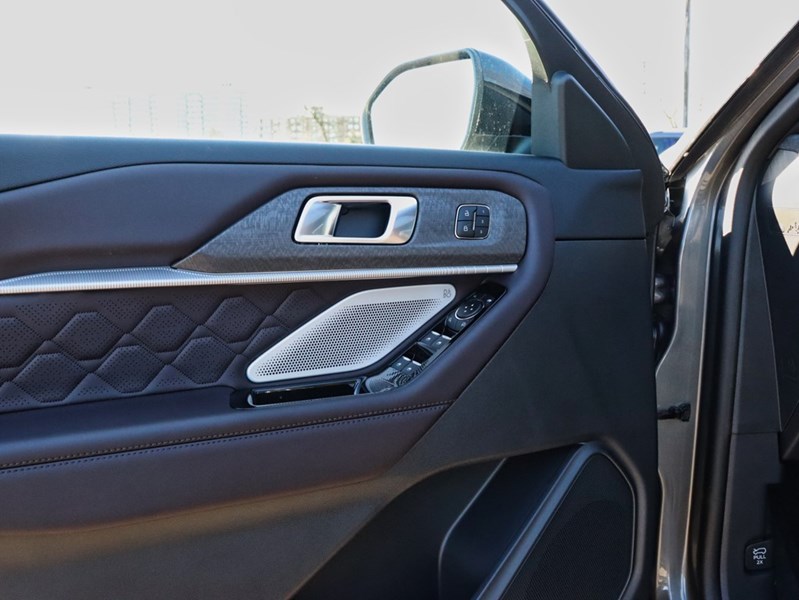2026 Ford Explorer Platinum | 4WD | LUX LEATHER PKG | 21s