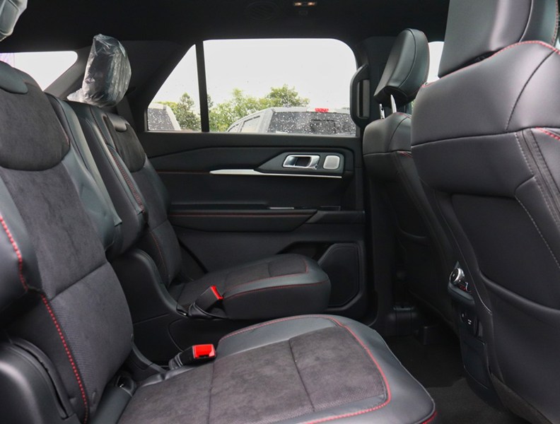 2026 Ford Explorer ST | 4WD | 3.0L | ROOF | TOW | 360 | HTD STR WHL