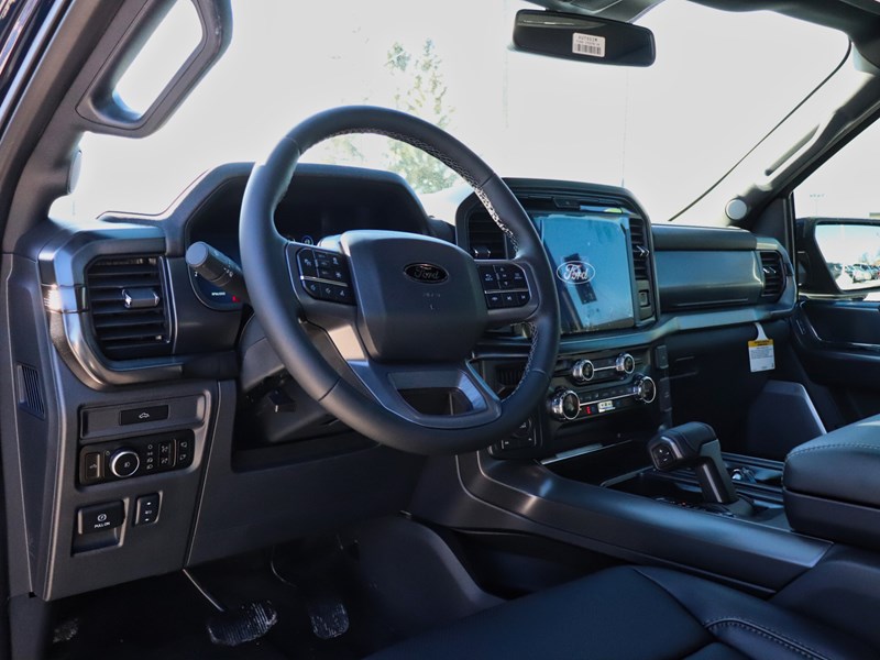 2026 Ford F-150 LARIAT | 4X4 | 5.0L | 502A |BLK PK |ROOF |BED UTL