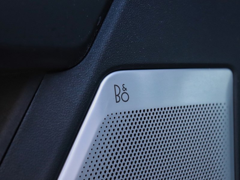 2026 Ford F-150 LARIAT | 4X4 | 5.0L | 502A | BLK PK | HUD | ROOF