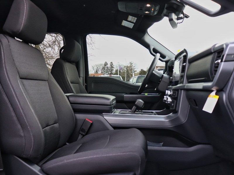 2026 Ford F-150 XLT | 4X4 | HYBRID | 302A | BLK PK | BED UTL | MOP