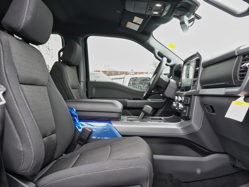 2026 Ford F-150 XLT | 4X4 | 3.5L | 302A | 157 | BLK PK | BED UTL