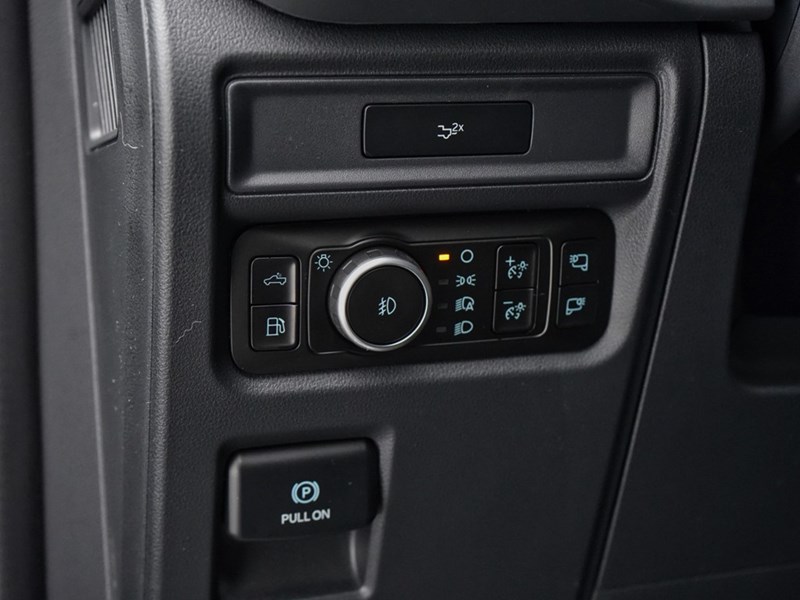 2026 Ford F-150 XLT | 4X4 | HYBRID | 302A |BLK PK |MB OFF |BED UTL