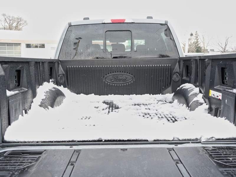 2026 Ford F-150 XLT | 4X4 | HYBRID | 302A |BLK PK |MB OFF |BED UTL