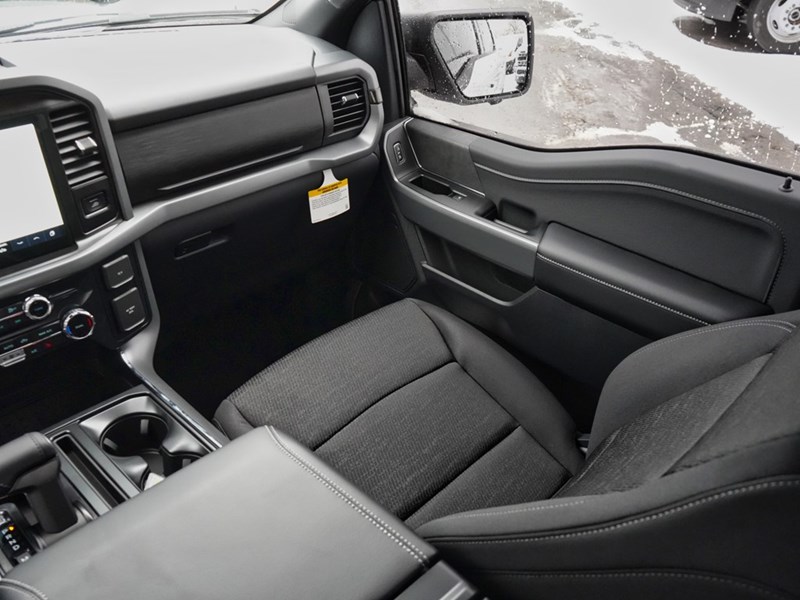 2026 Ford F-150 XLT | 4X4 | HYBRID | 302A | BLK PK | BED UTL | T/H