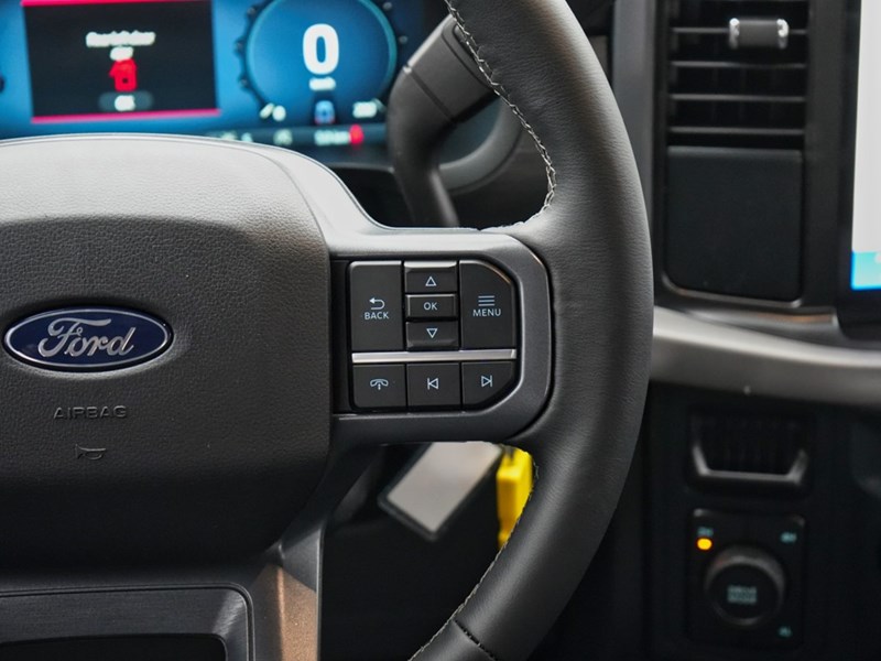 2026 Ford F-150 XLT | 4X4 | 5.0L | 301A | 157 | 18s