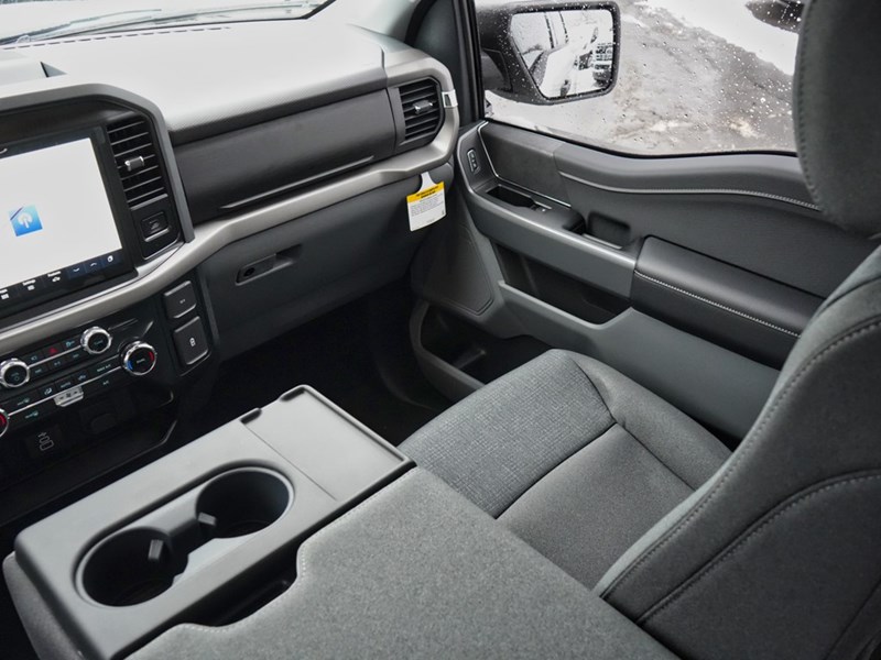 2026 Ford F-150 XLT | 4X4 | 5.0L | 301A | 157 | 18s