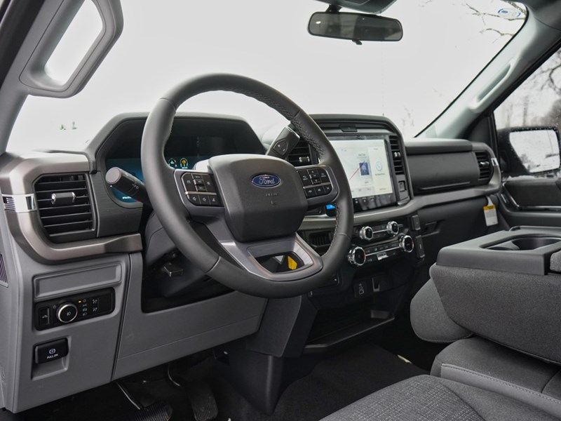 2026 Ford F-150 XLT | 4X4 | 5.0L | 301A | 157 | 18s