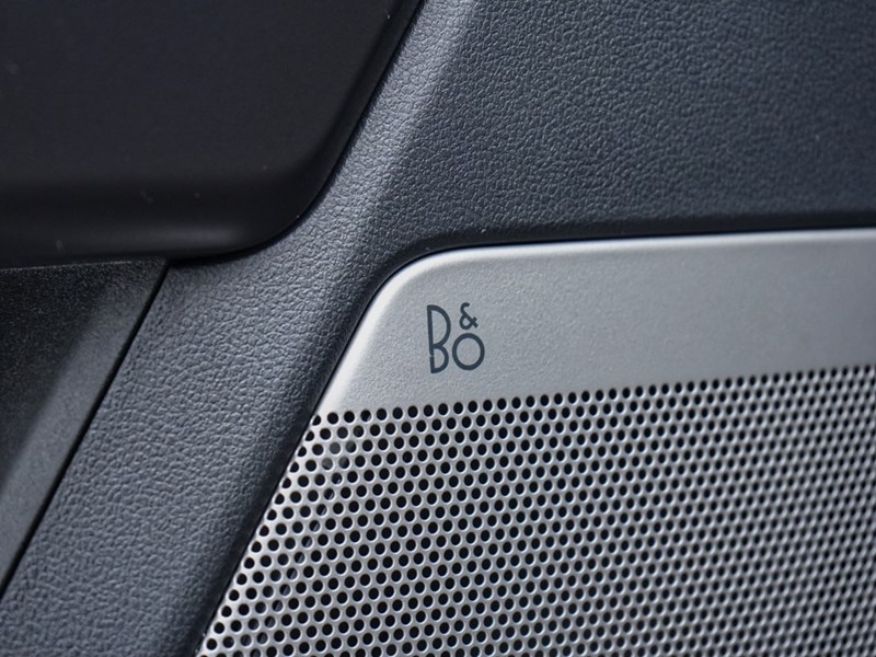 2026 Ford F-150 LARIAT | 4X4 | 3.5L | 501A | BLK PK | ROOF | BED U