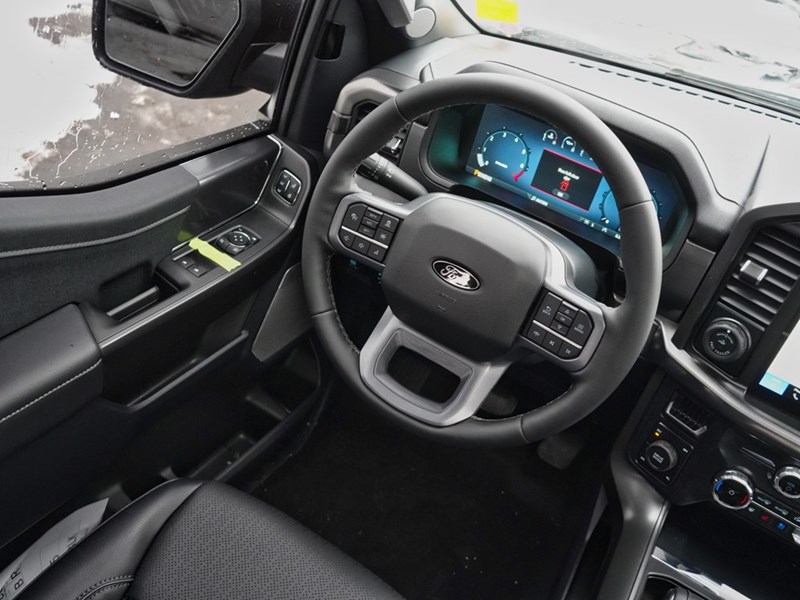 2026 Ford F-150 LARIAT | 4X4 | 3.5L | 501A | BLK PK | ROOF | BED U