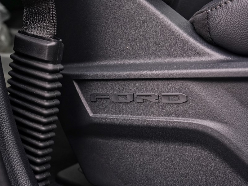 2026 Ford F-150 LARIAT | 4X4 | 3.5L | 501A | BLK PK | ROOF | BED U