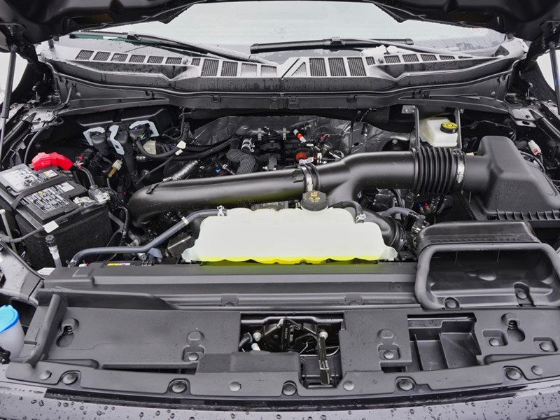 2026 Ford F-150 LARIAT | 4X4 | 3.5L | 501A | BLK PK | ROOF | BED U