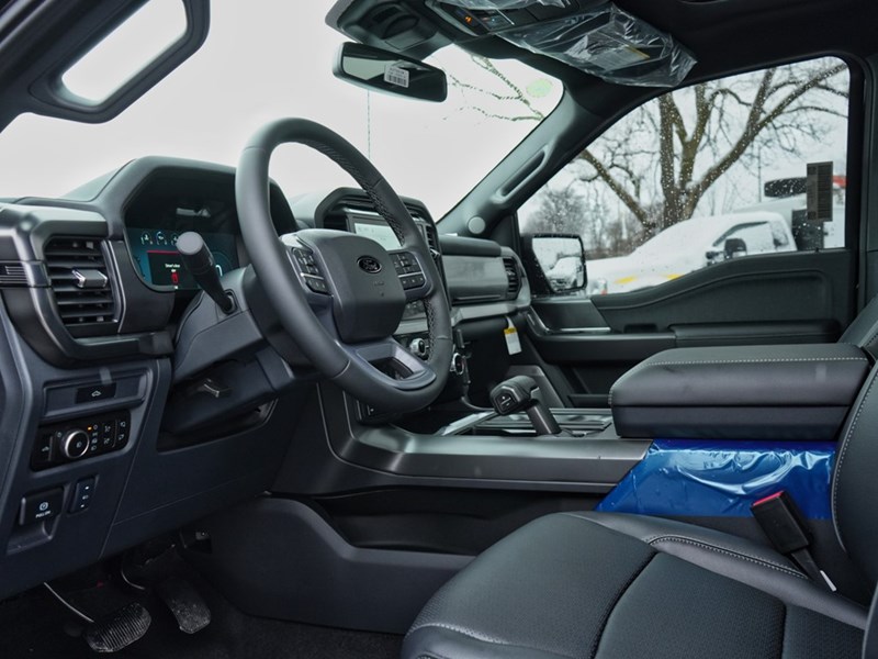 2026 Ford F-150 LARIAT | 4X4 | 3.5L | 501A | BLK PK | ROOF | BED U