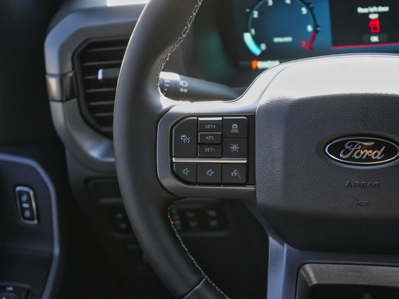 2026 Ford F-150 XLT | 4X4 | HYBRID | 302A |BLK PK |MB OFF |BED UTL