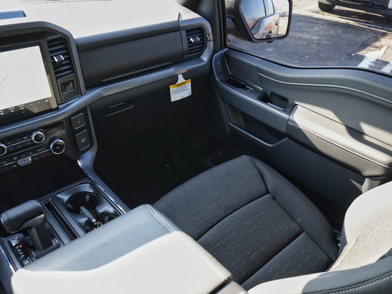 2026 Ford F-150 XLT | 4X4 | HYBRID | 302A |BLK PK |MB OFF |BED UTL