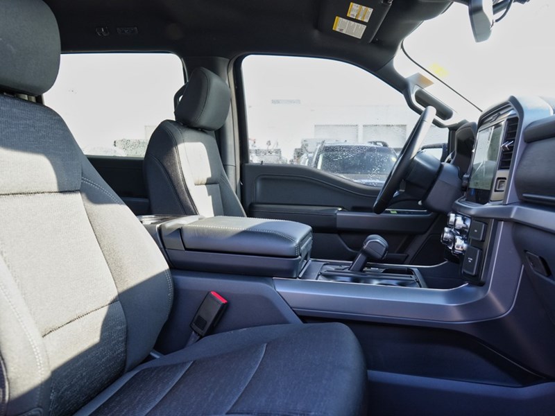 2026 Ford F-150 XLT | 4X4 | HYBRID | 302A |BLK PK |MB OFF |BED UTL