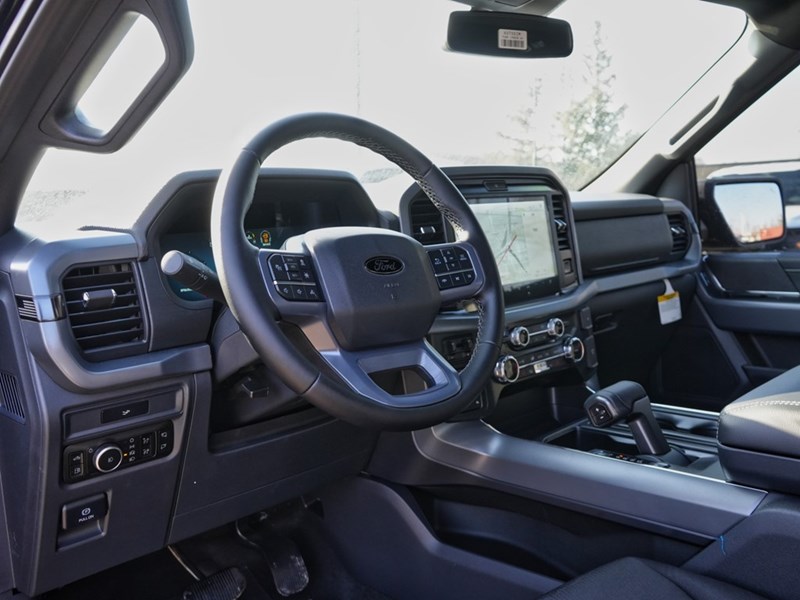 2026 Ford F-150 XLT | 4X4 | HYBRID | 302A |BLK PK |MB OFF |BED UTL