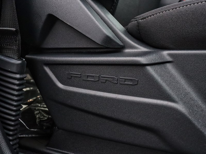 2026 Ford F-150 XLT | 4X4 | 2.7L | 301A |BLK PK | 18s