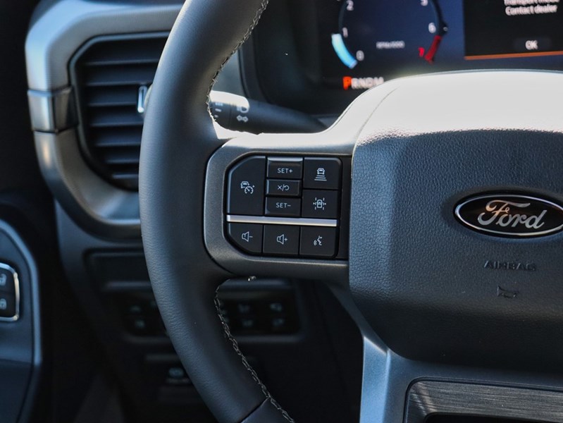 2026 Ford F-150 LARIAT | 4X4 | HYBRID | 501A | BLK PK | ROOF