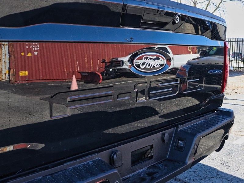 2026 Ford F-150 LARIAT | 4X4 | HYBRID | 501A | BLK PK | ROOF