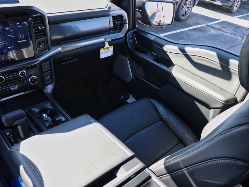 2026 Ford F-150 LARIAT | 4X4 | 3.5L | 502A | BLK PK |ROOF |BED UTL