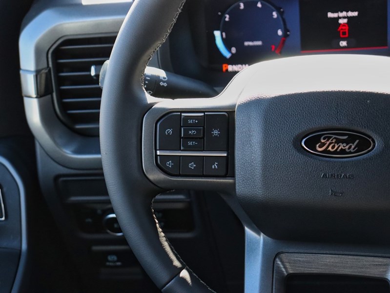 2026 Ford F-150 XLT | 4X4 | 3.5L | 301A | 157 | BLK PKG